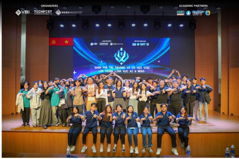 Web3 UniTour - Web3 HackFest 2025 tại Đại học Kinh tế Thành phố Hồ Chí Minh